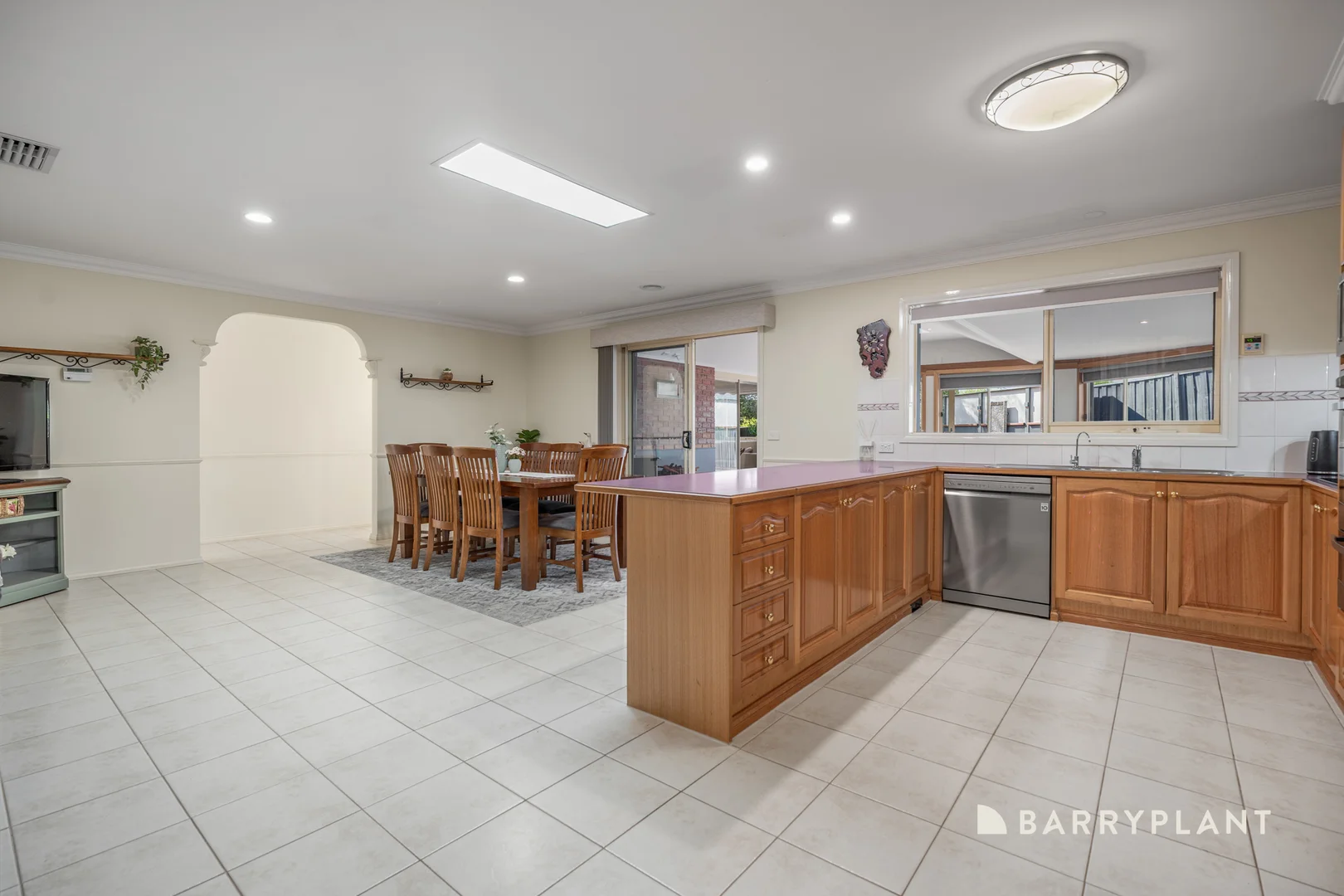 Additional image 6 of 2 Saltair Court, Berwick VIC 3806