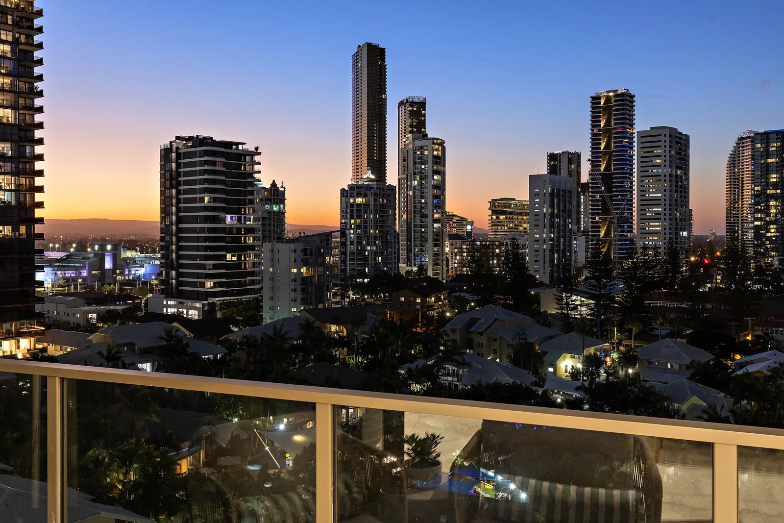 Additional image 4 of 1001/15-19 Peerless Avenue, Mermaid Beach QLD 4218