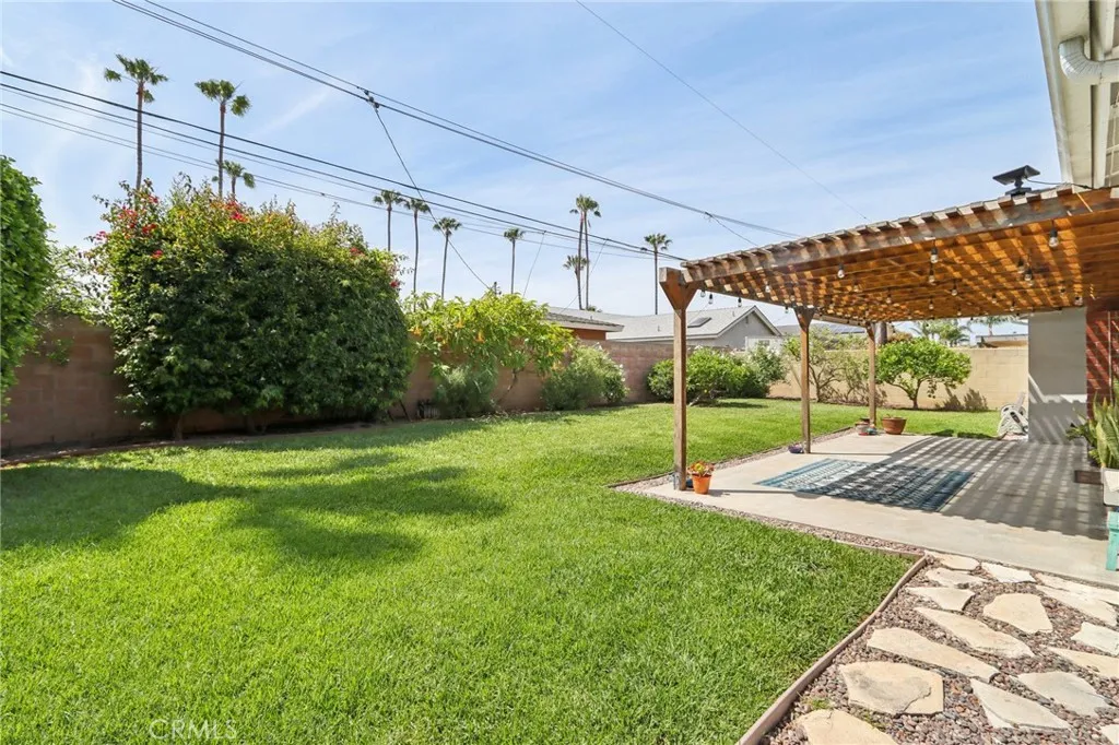 Additional image 46 of 7602 Taylor Dr, Huntington Beach, CA 92648