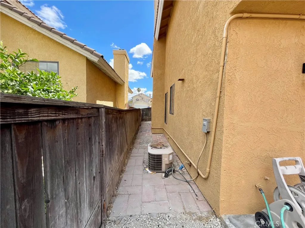 1534 Heirloom Ave, Perris, CA 92571