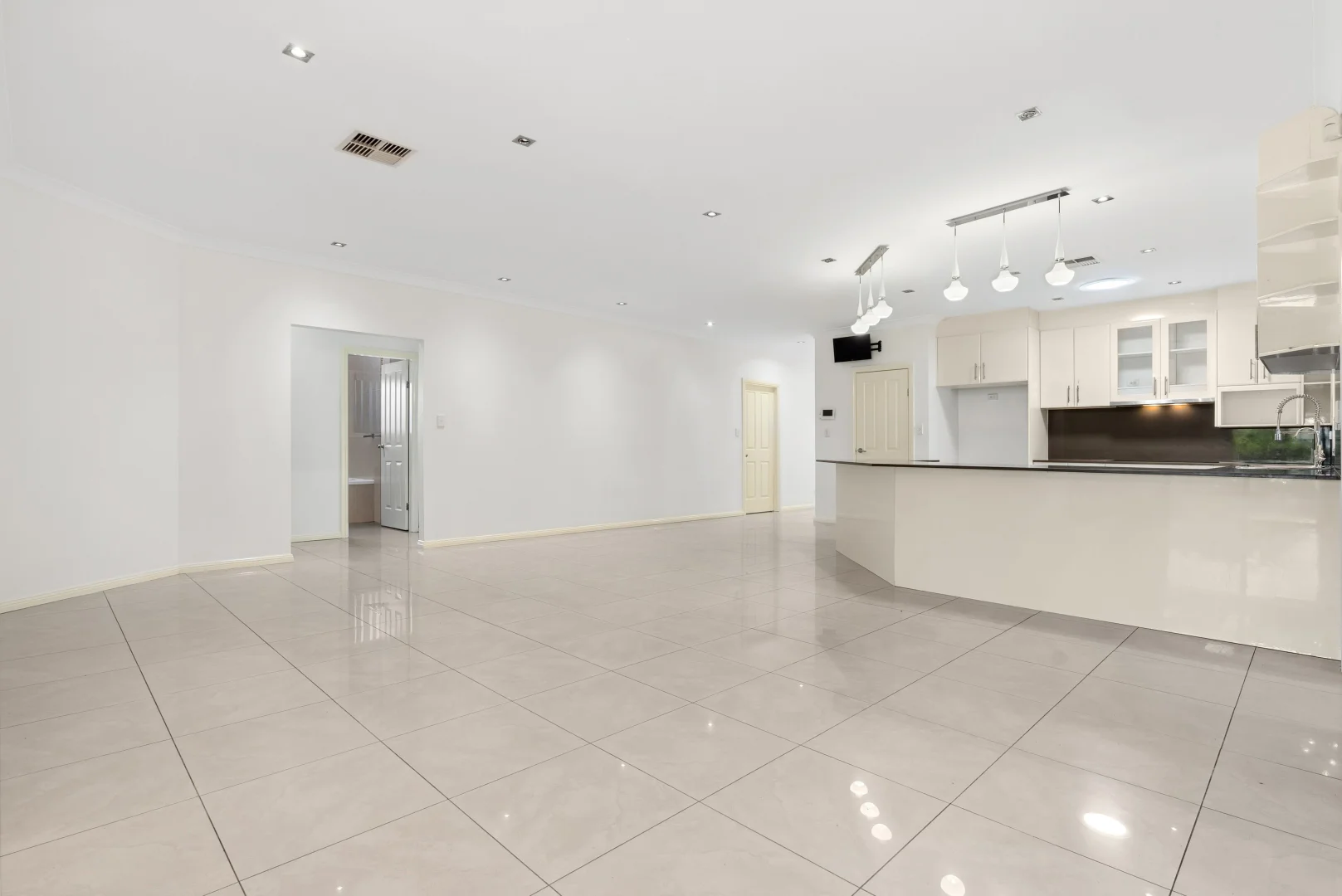 Additional image 6 of 13 Leichhardt Avenue, Fairfield West NSW 2165