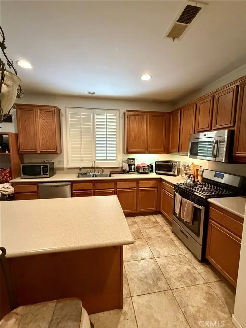 Additional image 3 of 215 Gamez Way, Hemet, CA 92545