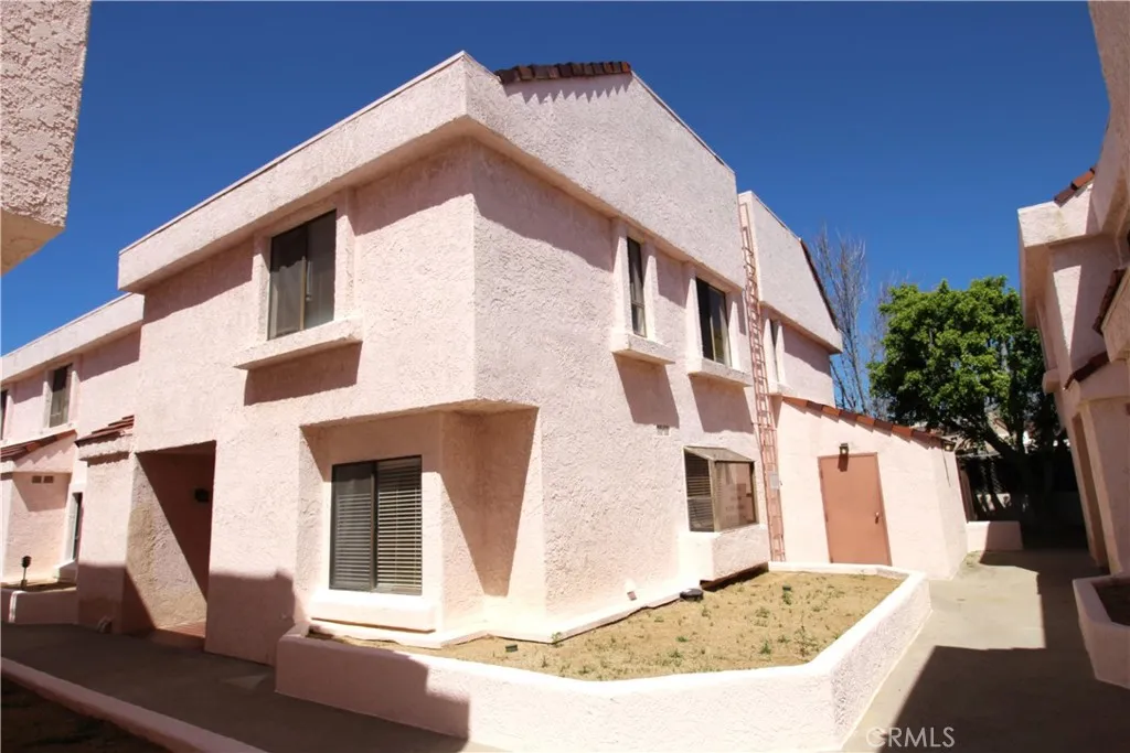 Additional image 61 of 9906 Owensmouth Ave Unit 12, Chatsworth, CA 91311