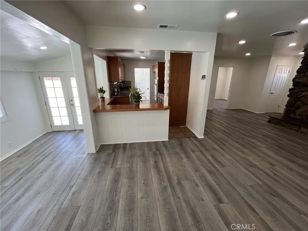 Additional image 29 of 16539 Plummer Street, North Hills, CA 91343