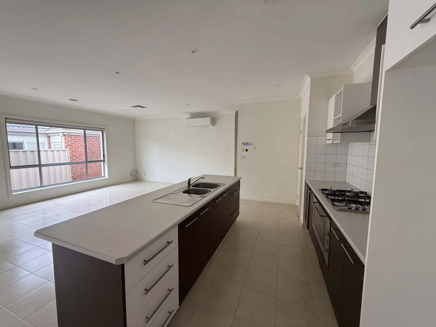 Additional image 7 of 5 Oakview Parade, Caroline Springs VIC 3023