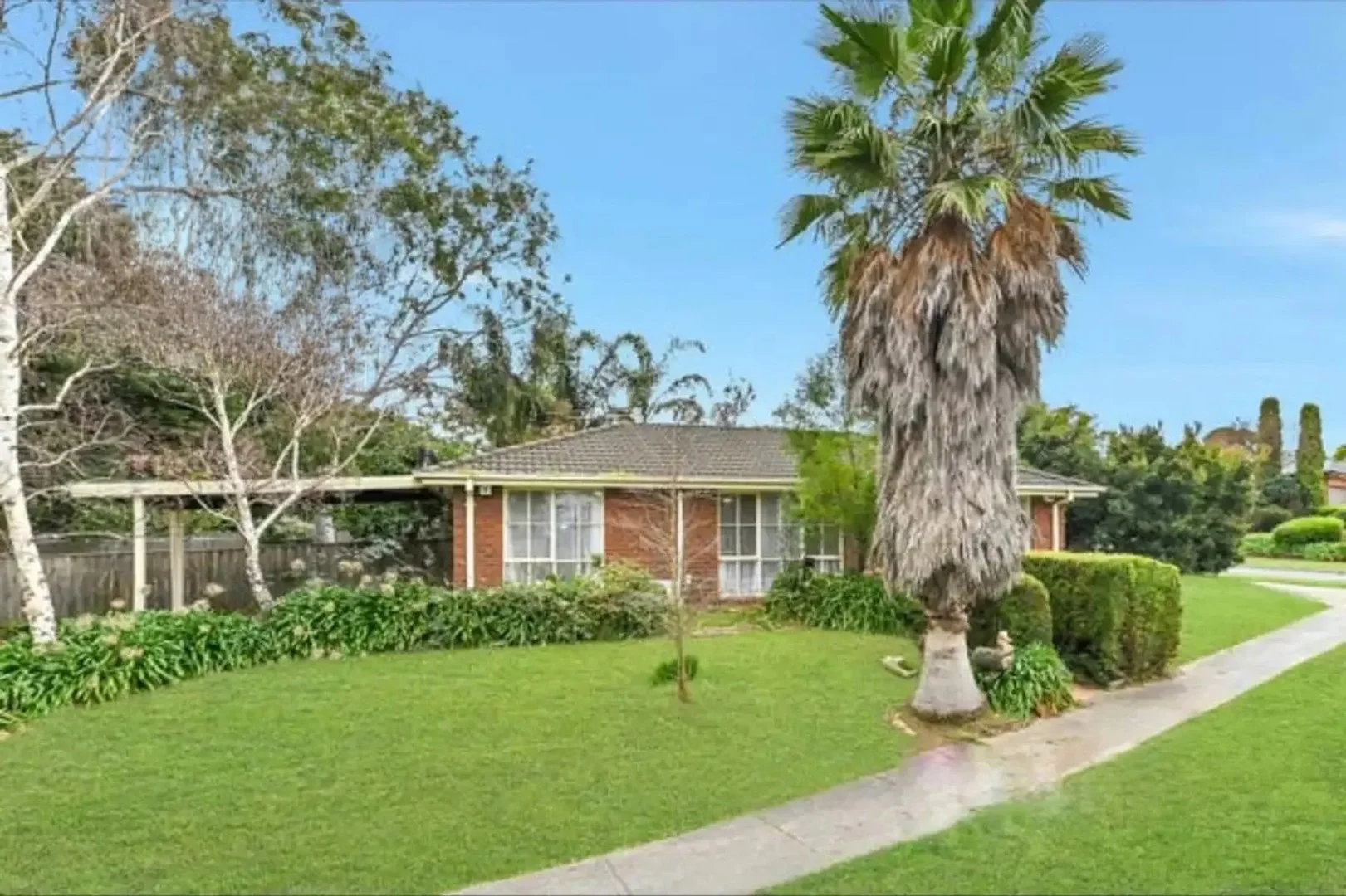 56 Collins Crescent, Berwick VIC 3806