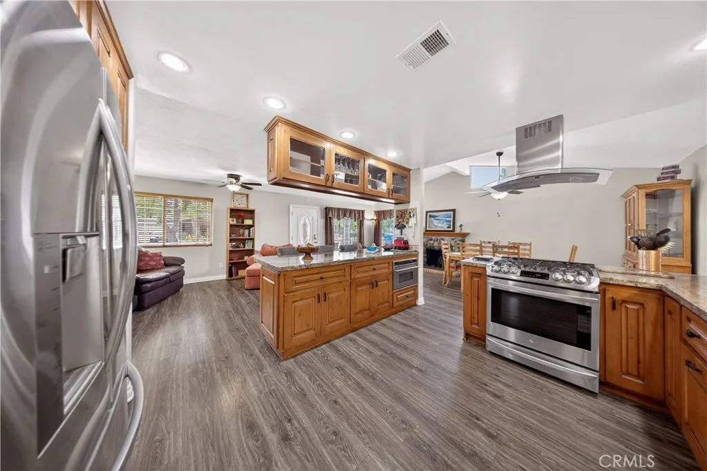 Additional image 16 of 9602 Gierson Ave, Chatsworth, CA 91311