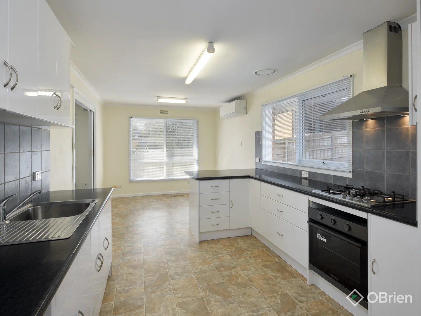 Additional image 3 of 6 Russell Street, Drouin VIC 3818
