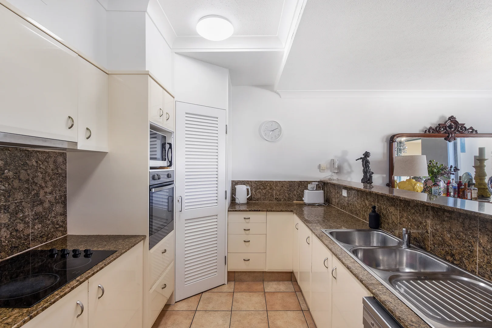 Additional image 2 of 21/12 Monte Carlo Avenue, Surfers Paradise QLD 4217