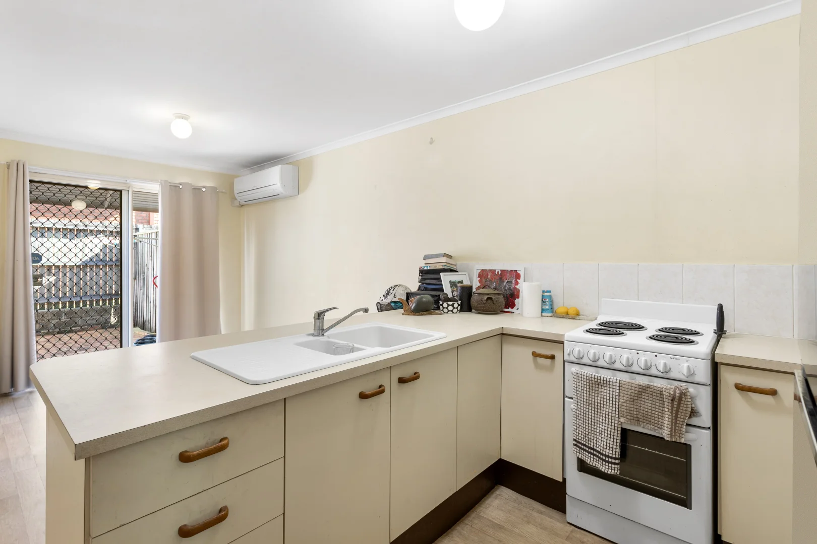 3/22 Mortimer Street, Caboolture QLD 4510 photo 3
