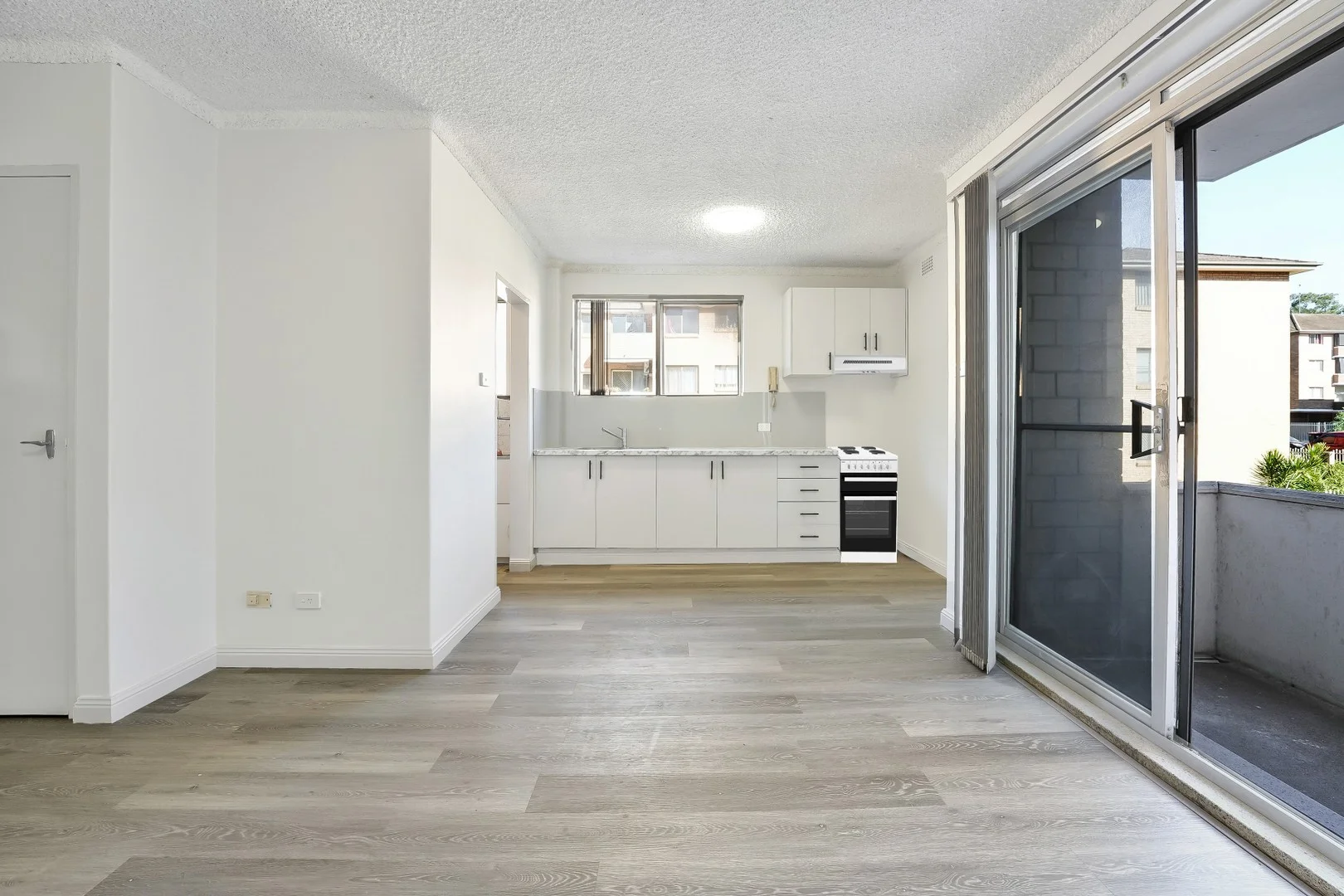 9/4 Forbes Street, Warwick Farm NSW 2170