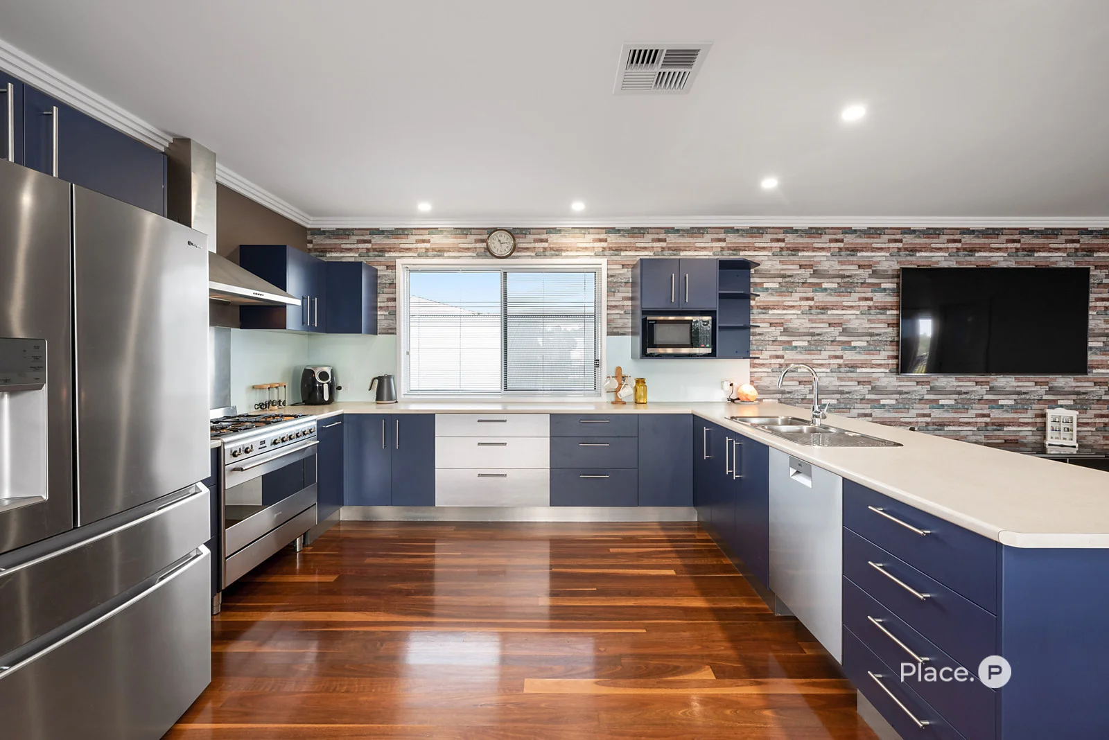 Additional image 3 of 84 Arrol Street, Camp Hill QLD 4152