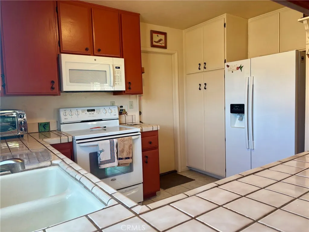 Additional image 11 of 14435 Schooner Dr, Helendale, CA 92342