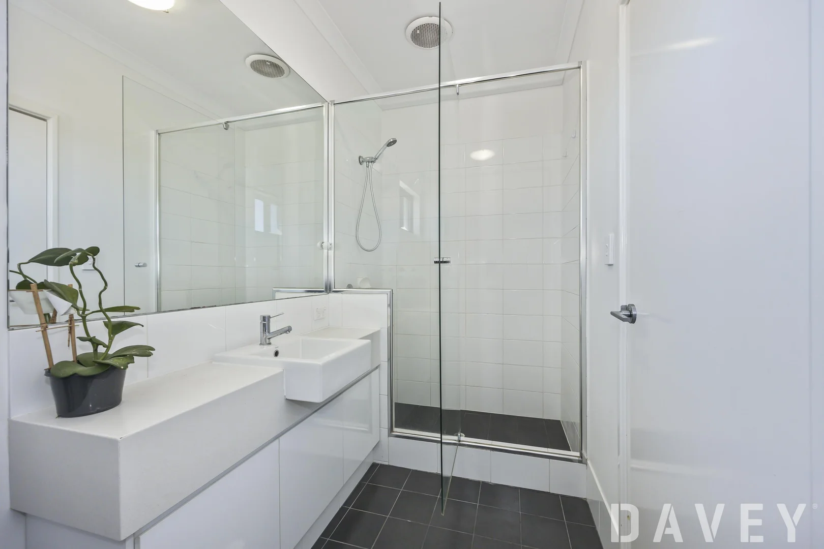 Additional image 3 of 89 Sackville Terrace, Scarborough WA 6019