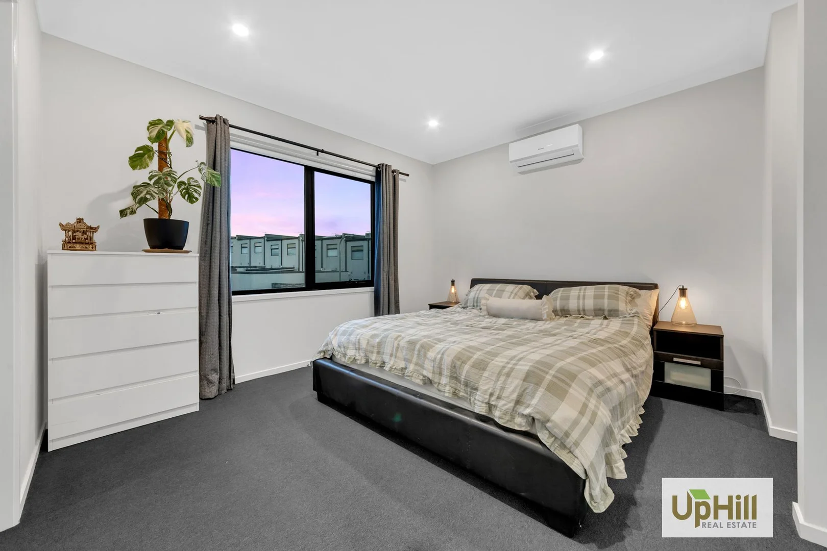 Additional image 12 of 4 Coorabulka Walk, Clyde North VIC 3978