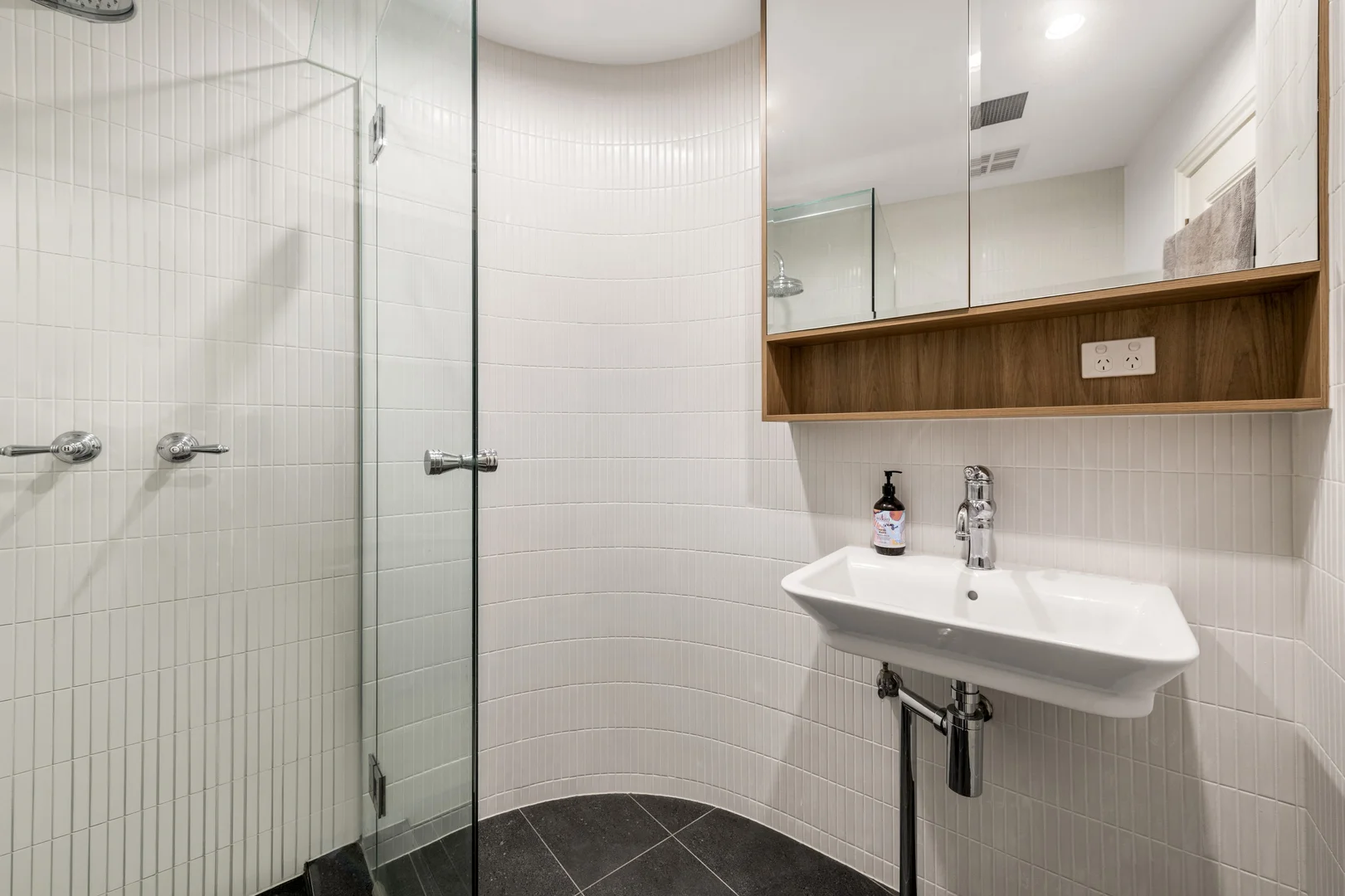 Additional image 13 of 18/2 Wellington Crescent, East Melbourne VIC 3002