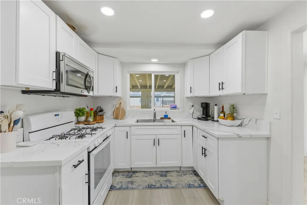 Additional image 78 of 26917 Yale St, Hemet, CA 92544