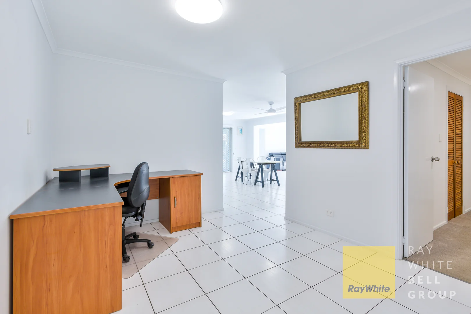 Additional image 23 of 35 Sunshine Boulevard, Broadbeach Waters QLD 4218