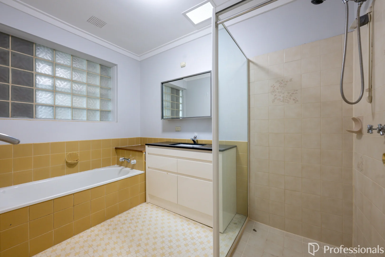 Additional image 10 of 9 Thorpe Street, Rockingham WA 6168