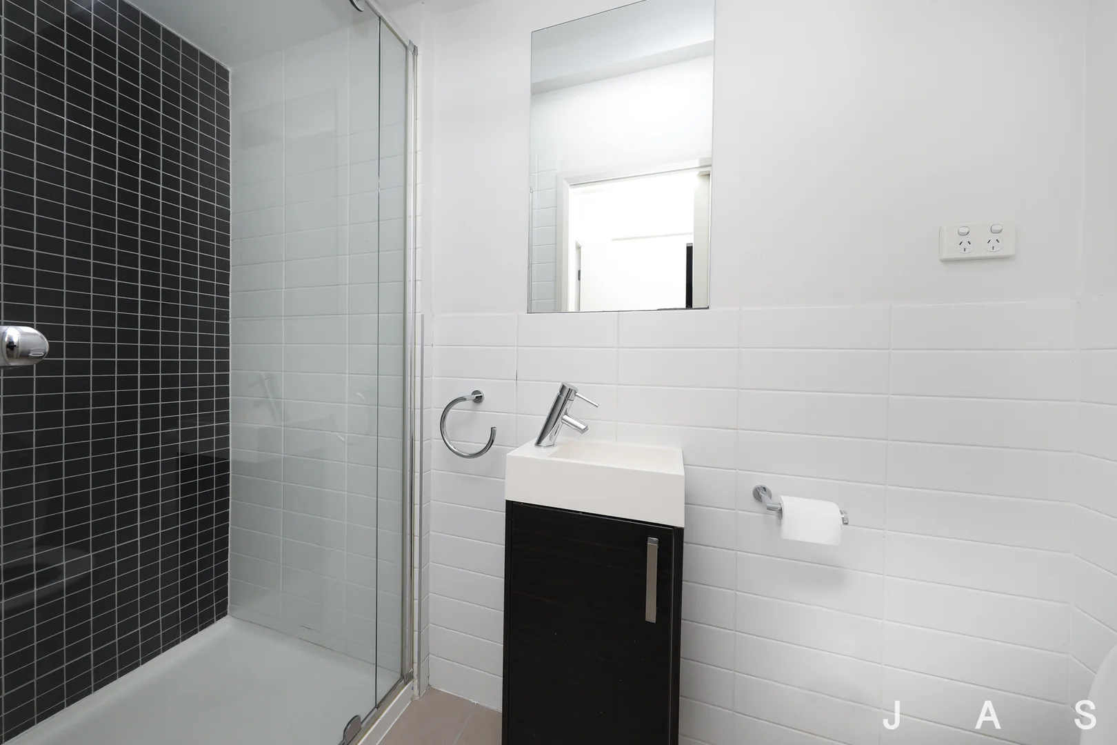 Additional image 3 of 64 Parsons Street, Kensington VIC 3031