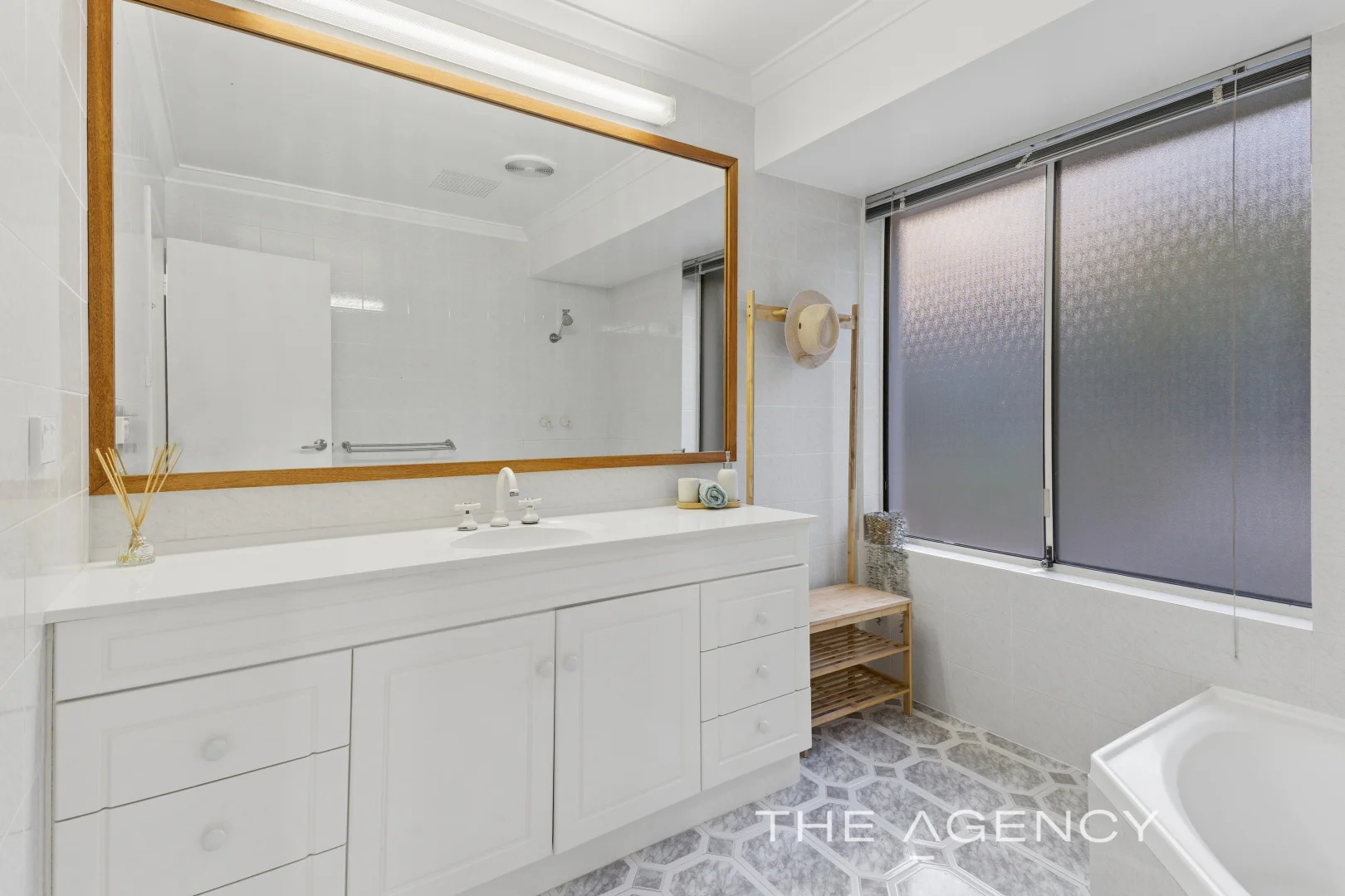 Additional image 22 of 4 Pettit Place, Lesmurdie WA 6076