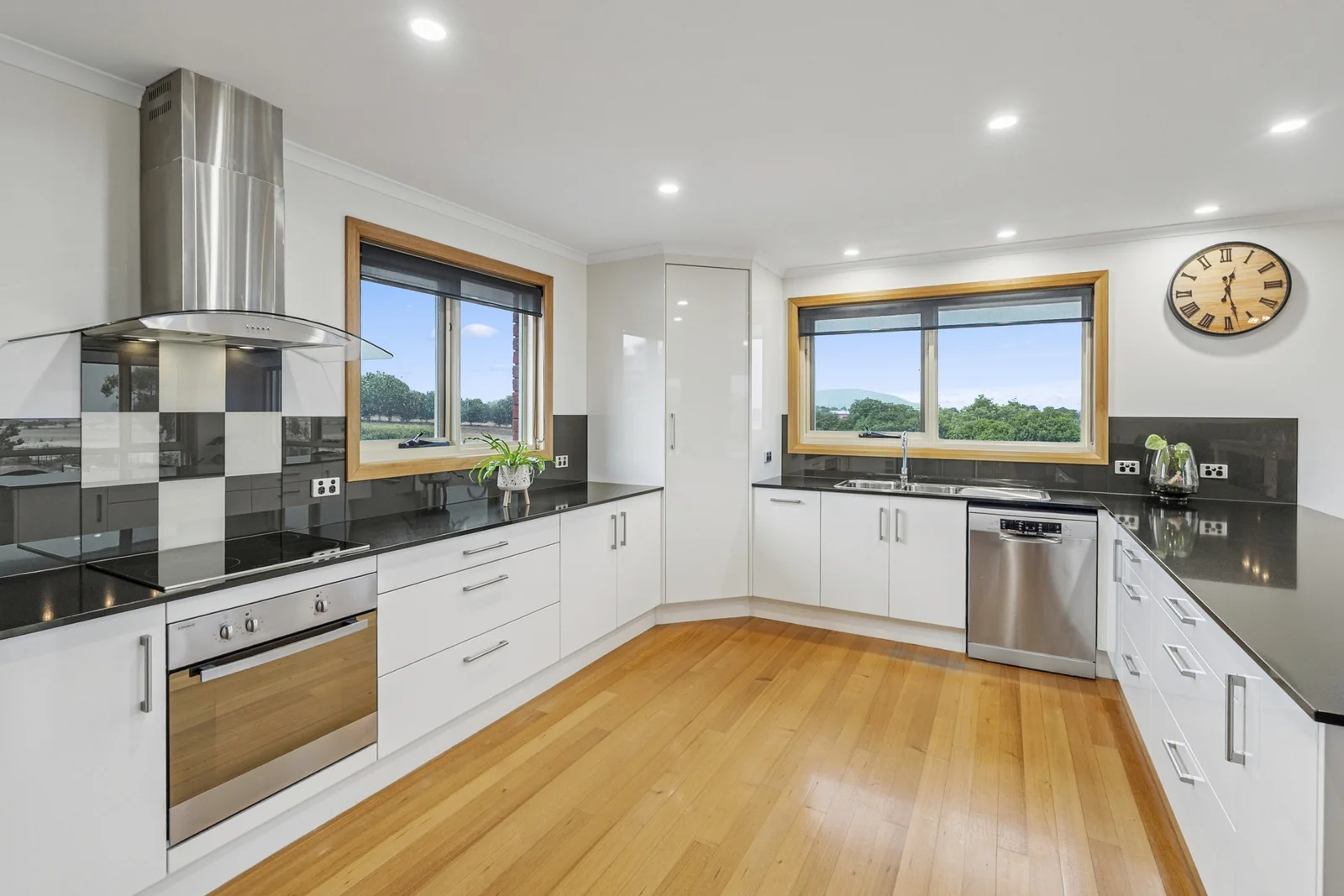 23 Starlight Drive, Cambridge TAS 7170 photo 5