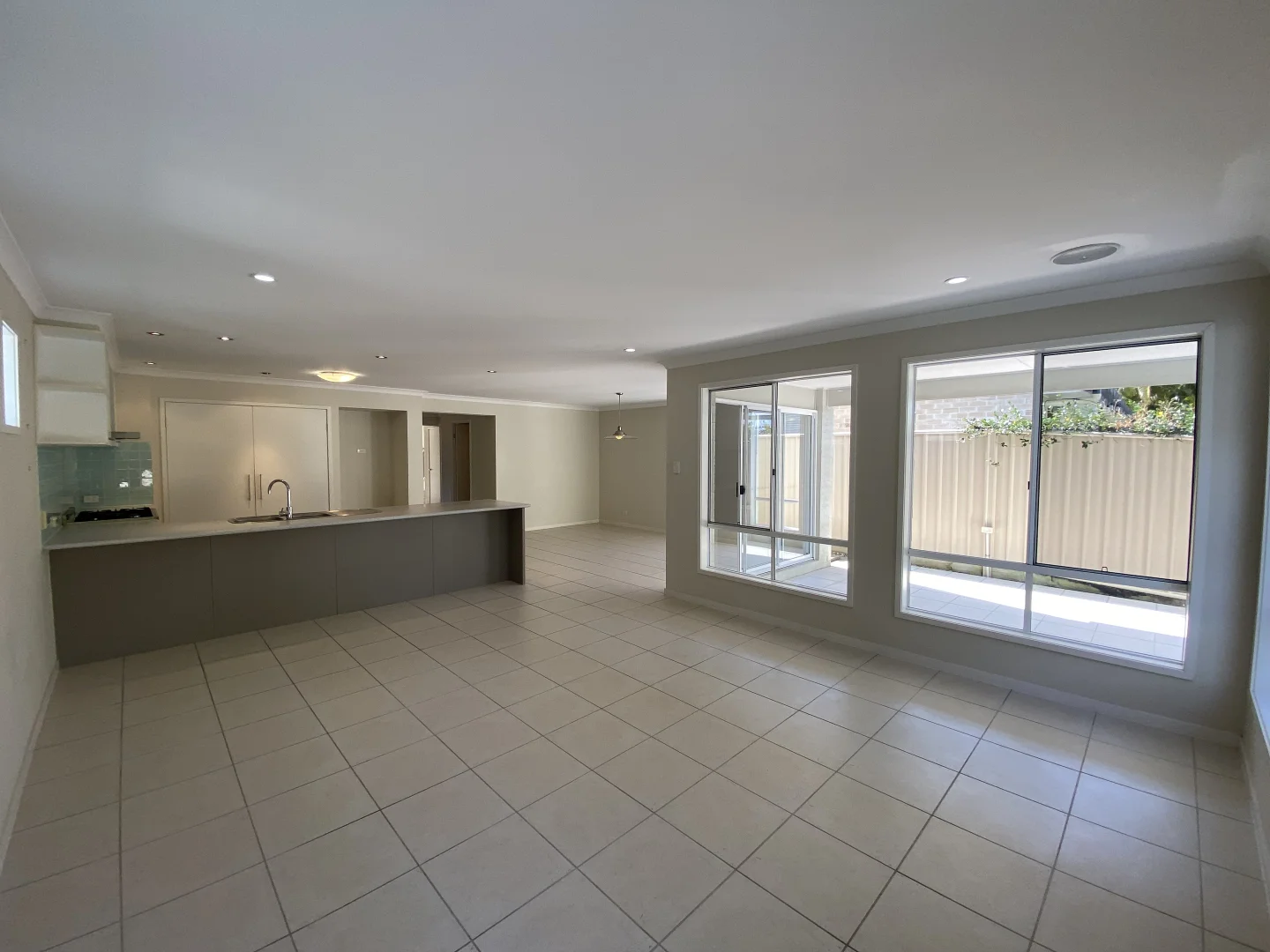 Additional image 7 of 5 Brennan Road, Scarborough QLD 4020