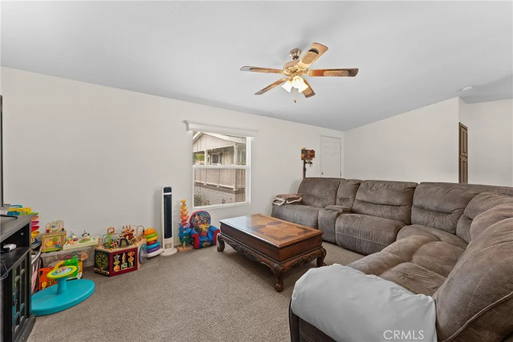 Additional image 8 of 32900 Riverside Dr Unit 53, Lake Elsinore, CA 92530