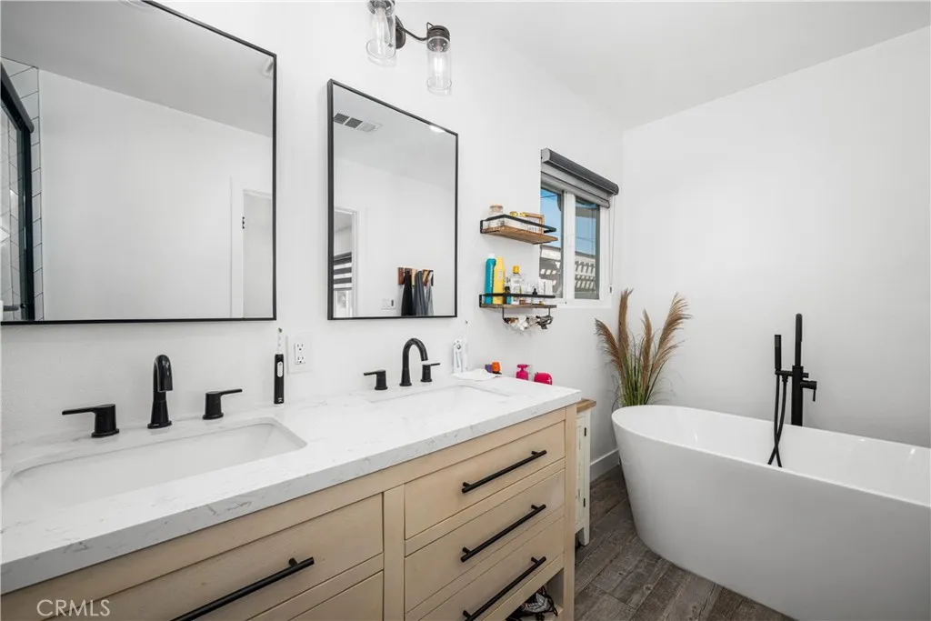Additional image 29 of 3246 N Marwick Ave, Long Beach, CA 90808