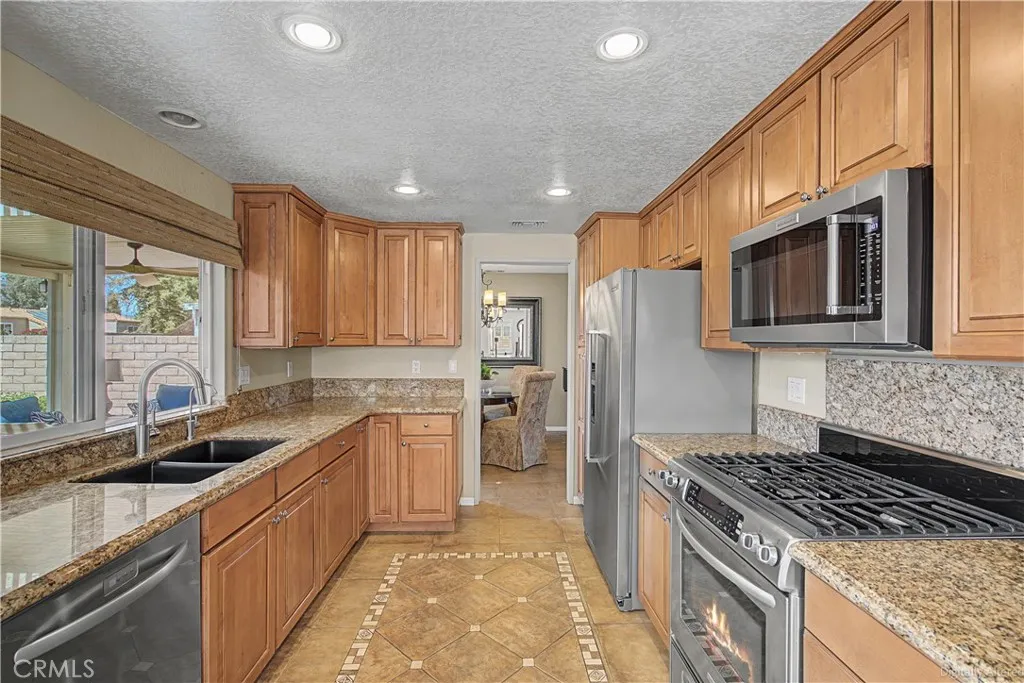 Additional image 9 of 1129 Via Nice, Redlands, CA 92374