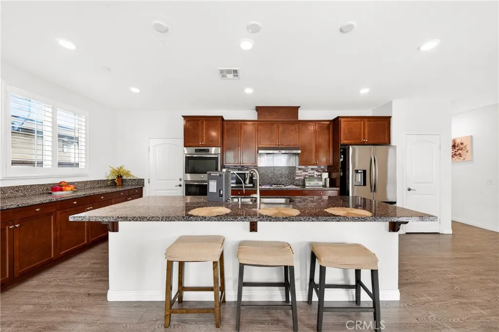 Additional image 8 of 15581 Curry Pl, Fontana, CA 92336