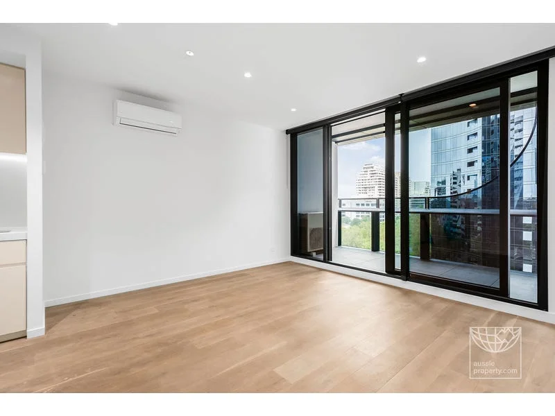 Additional image 2 of 510/450 St Kilda Road, Melbourne VIC 3004