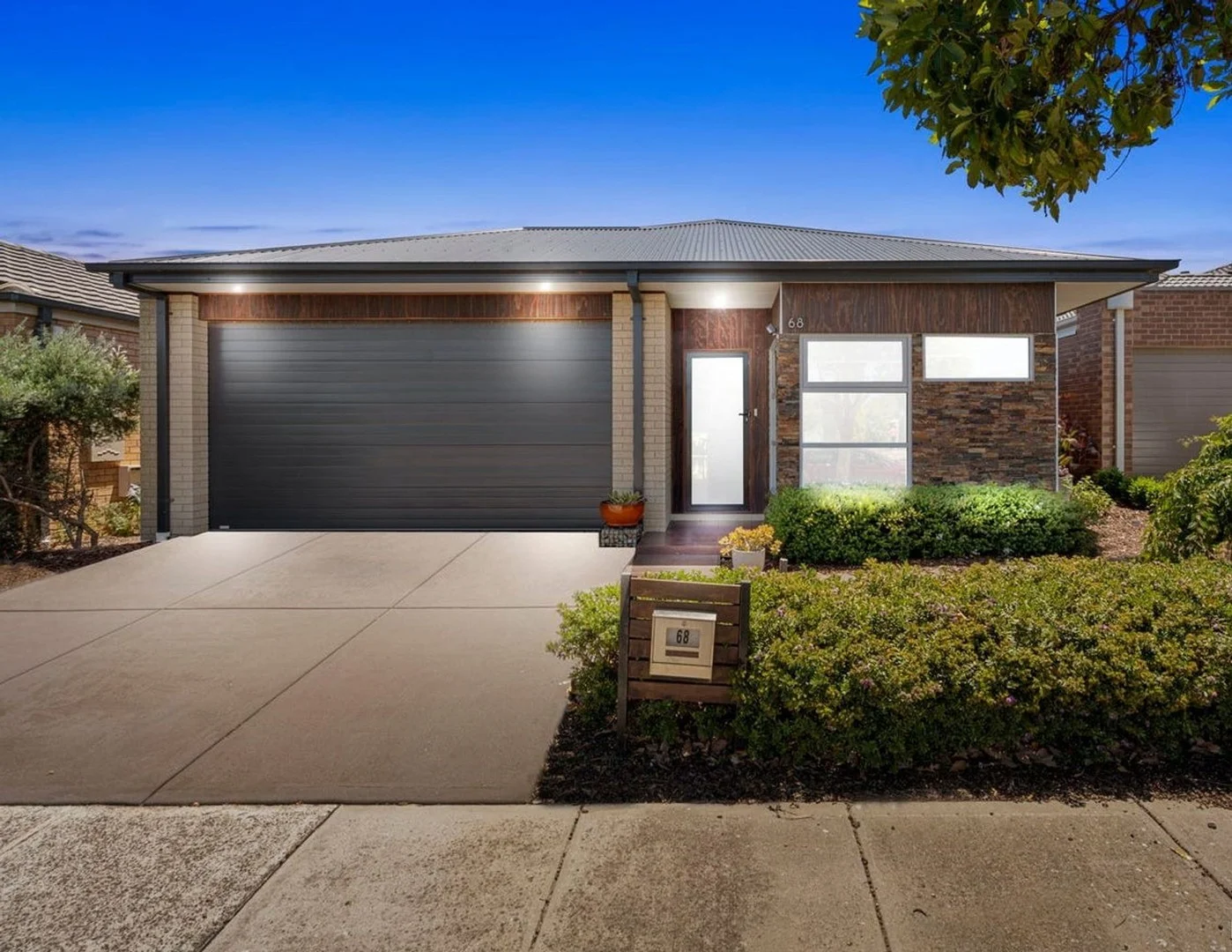68 Prudence Parade, Point Cook VIC 3030