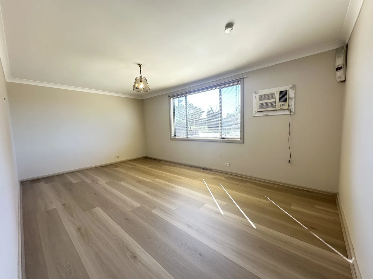Additional image 2 of 106 Freeman St, Lalor Park NSW 2147