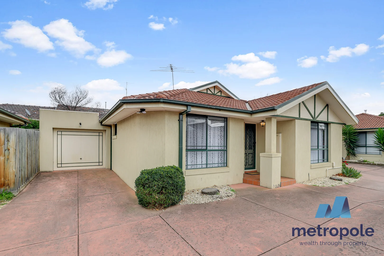 Additional image 7 of 2/40 Crookston Road, Reservoir VIC 3073
