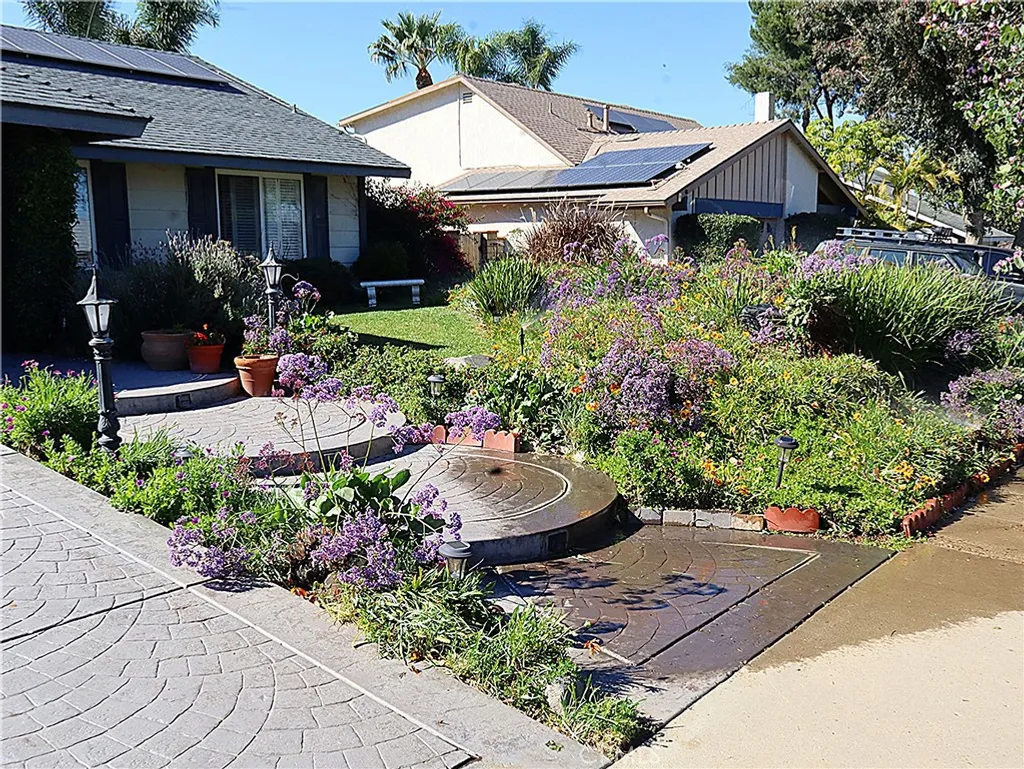 Additional image 3 of 1626 Zinnia St, Corona, CA 92882