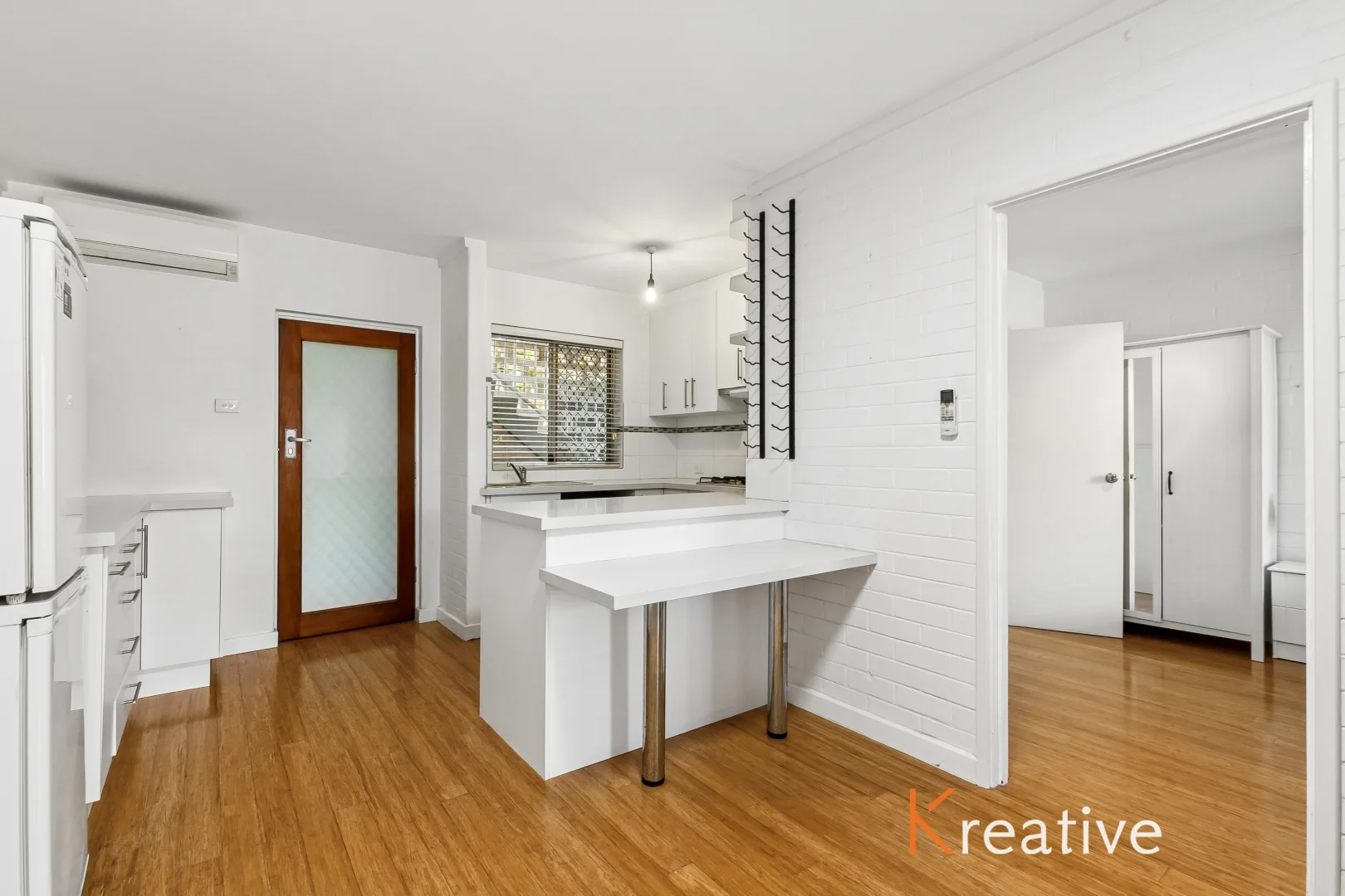 2/136A Broadway, Crawley WA 6009 photo 3
