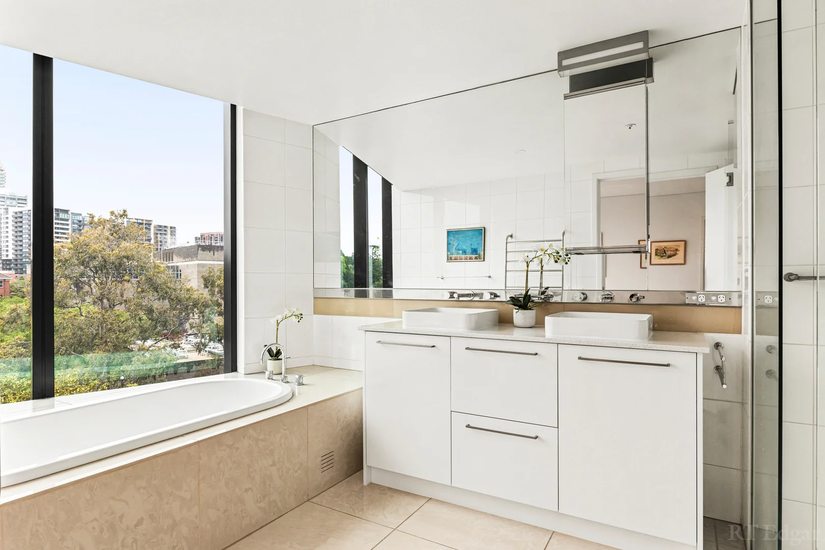 Additional image 10 of 611/250 St Kilda Road, Southbank VIC 3006