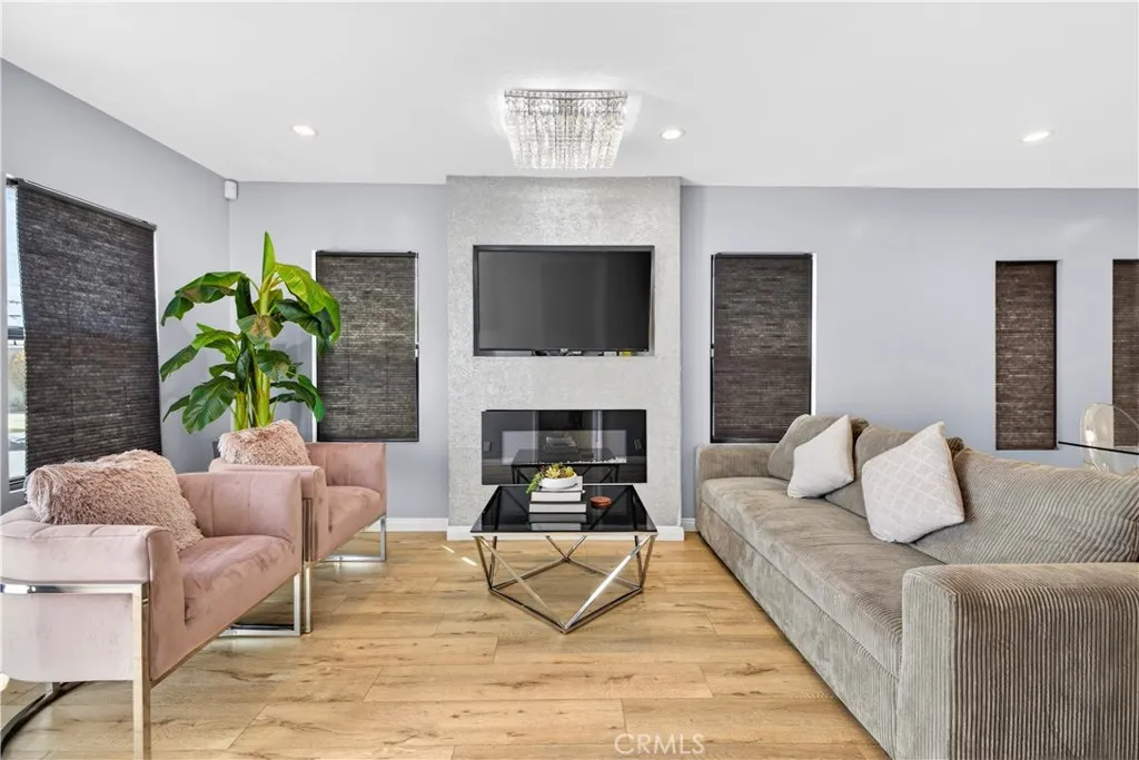 Additional image 28 of 2615 Clyde Ave, Los Angeles, CA 90016