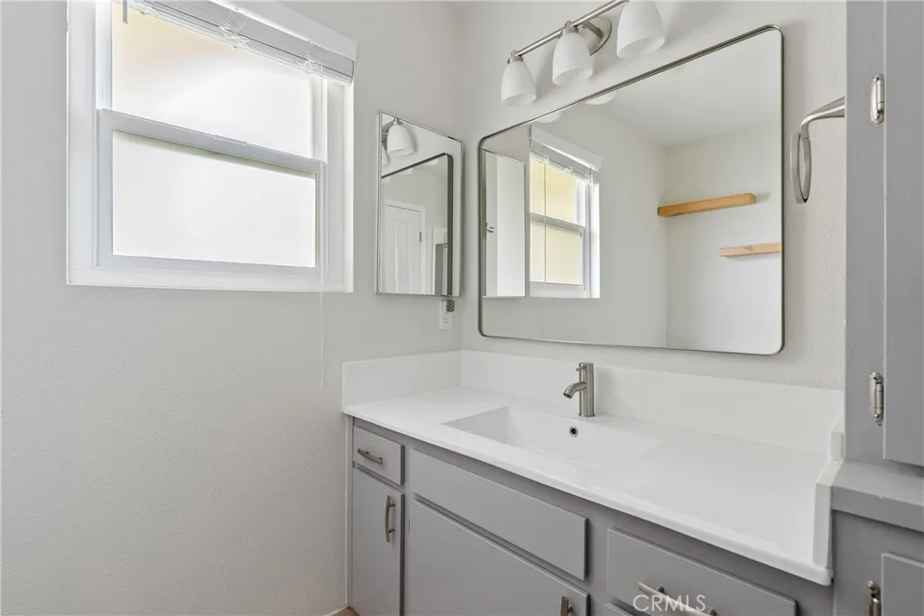 Additional image 18 of 18 Flag Way, Paso Robles, CA 93446