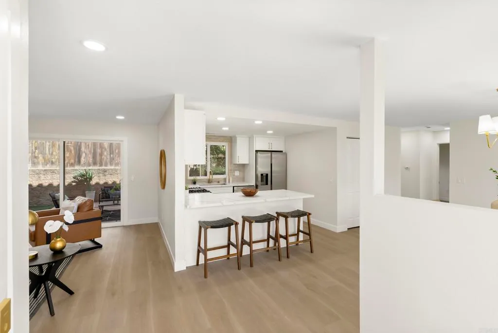 Additional image 7 of 1344 Palomar Place Unit 22, Vista, CA 92084