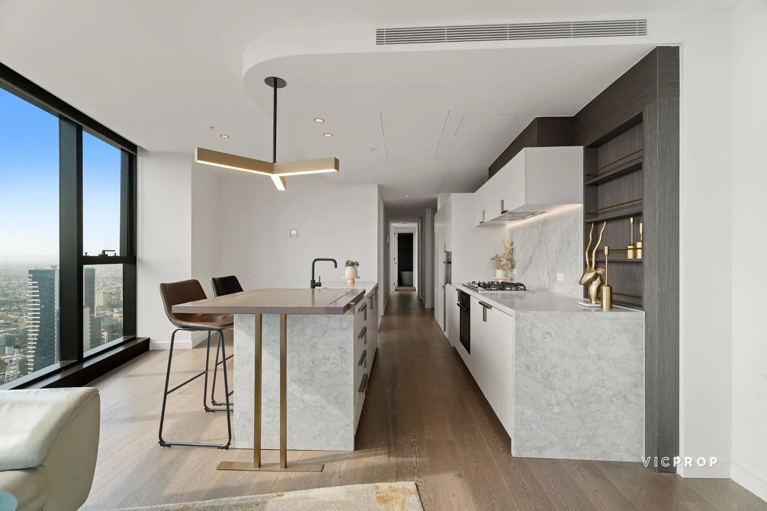 Additional image 2 of 7305/370 Queen Street, Melbourne VIC 3000