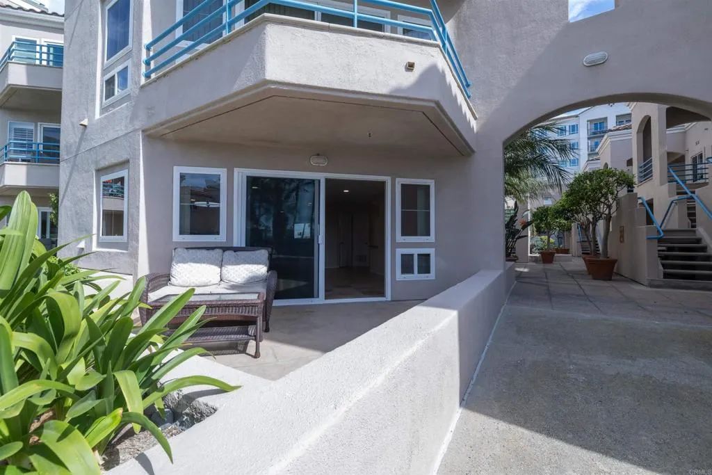 400 N Pacific St Unit 111, Oceanside, CA 92054