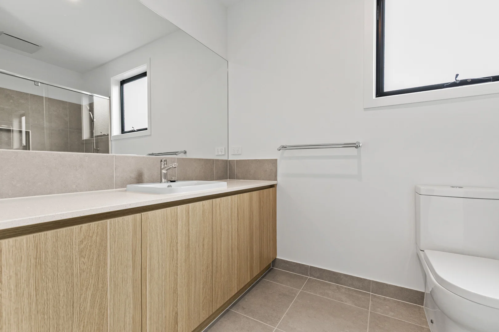 Additional image 8 of 3/27 Griffen St, Hamlyn Heights VIC 3215