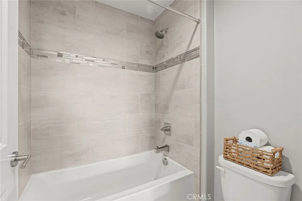 Additional image 44 of 14840 Maple Ter, Los Angeles, CA 91402