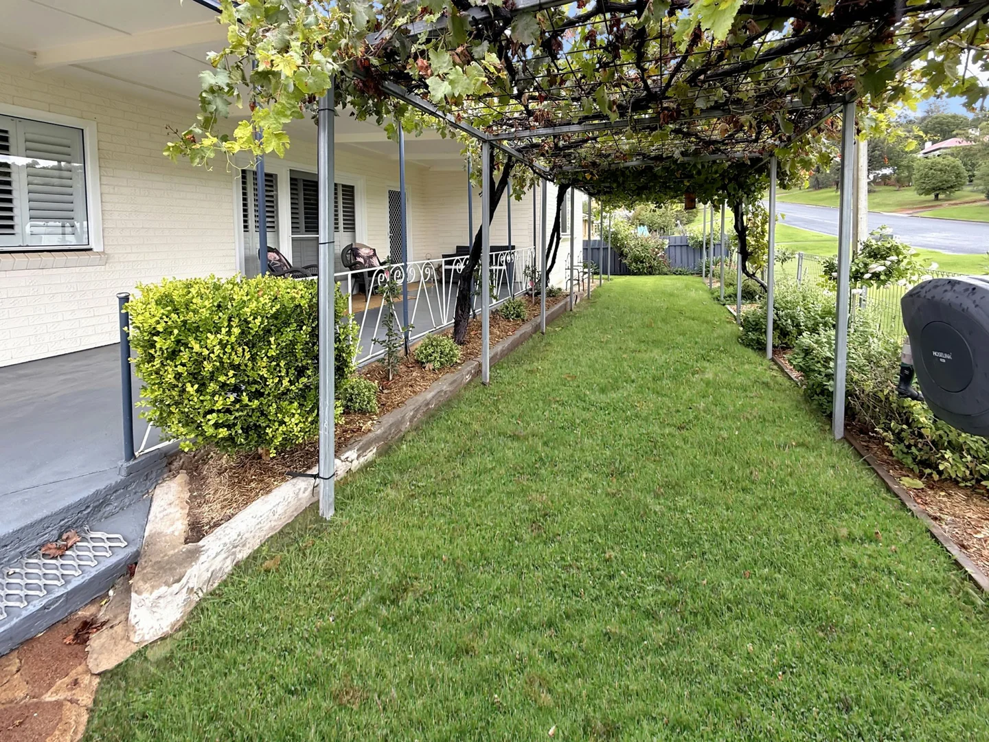 Additional image 17 of 98 Edwards Street, Young NSW 2594