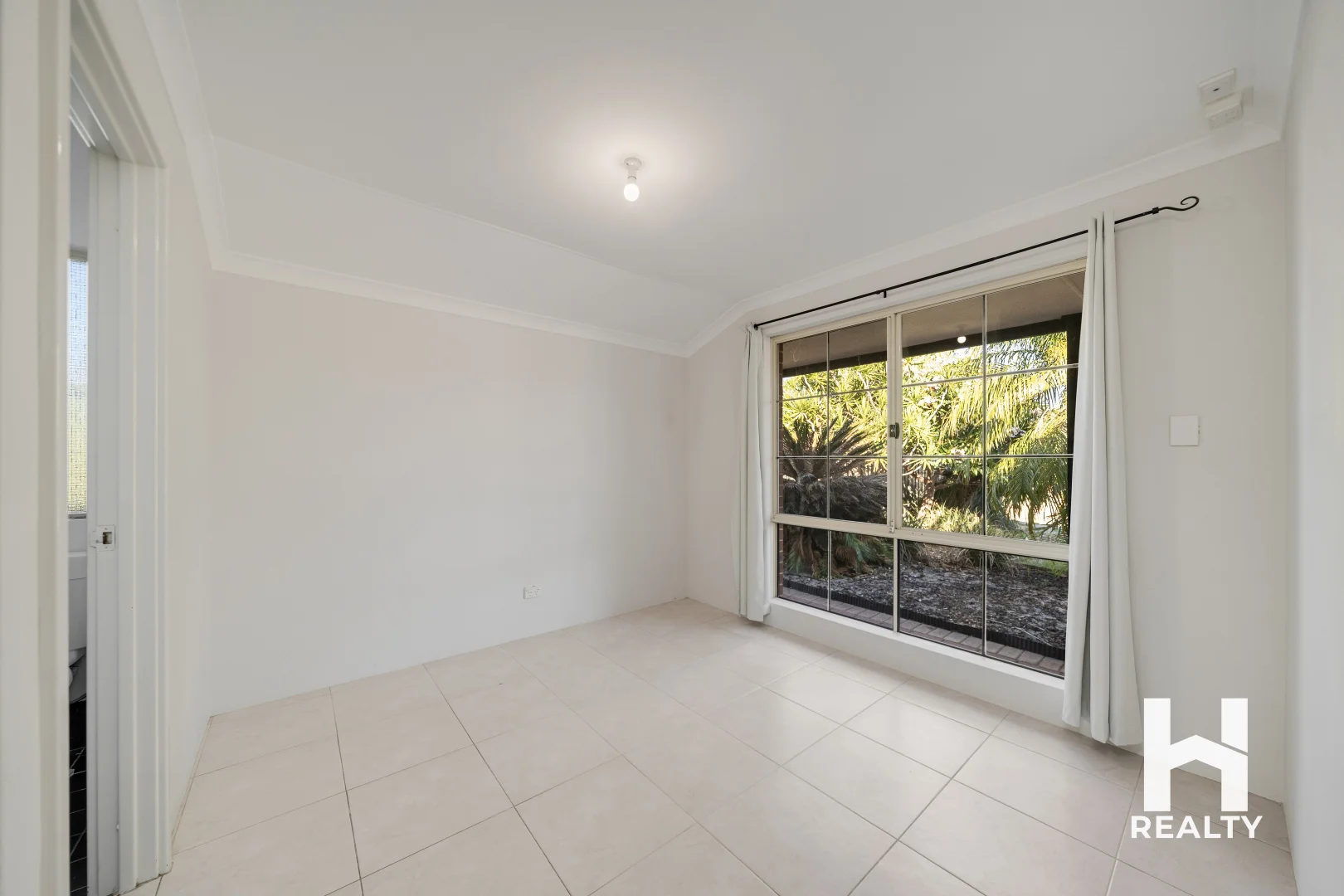 Additional image 15 of 21 Firefalls Close, Huntingdale WA 6110