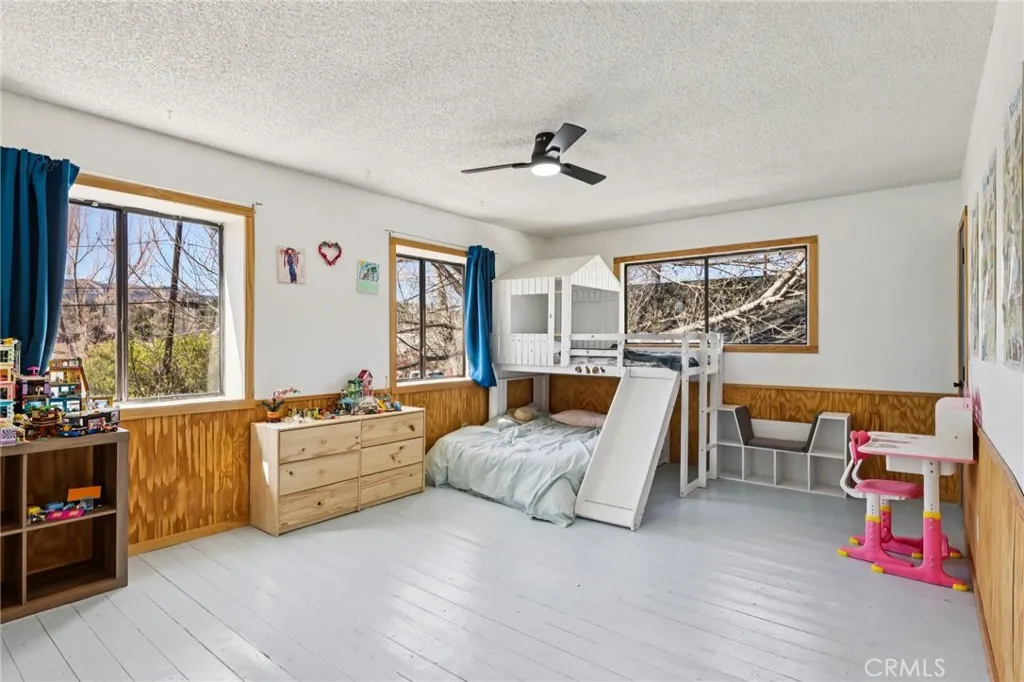 Additional image 38 of 105 E Meadow Lane, Big Bear City, CA 92314