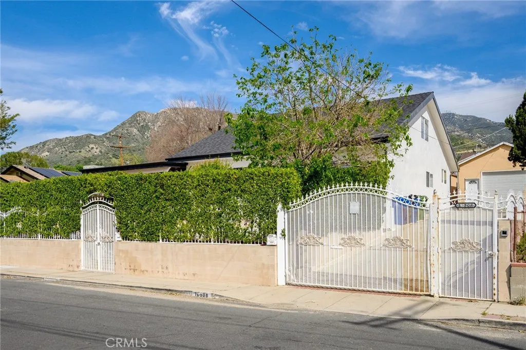 Additional image 2 of 10510 Helendale Avenue, Tujunga, CA 91042