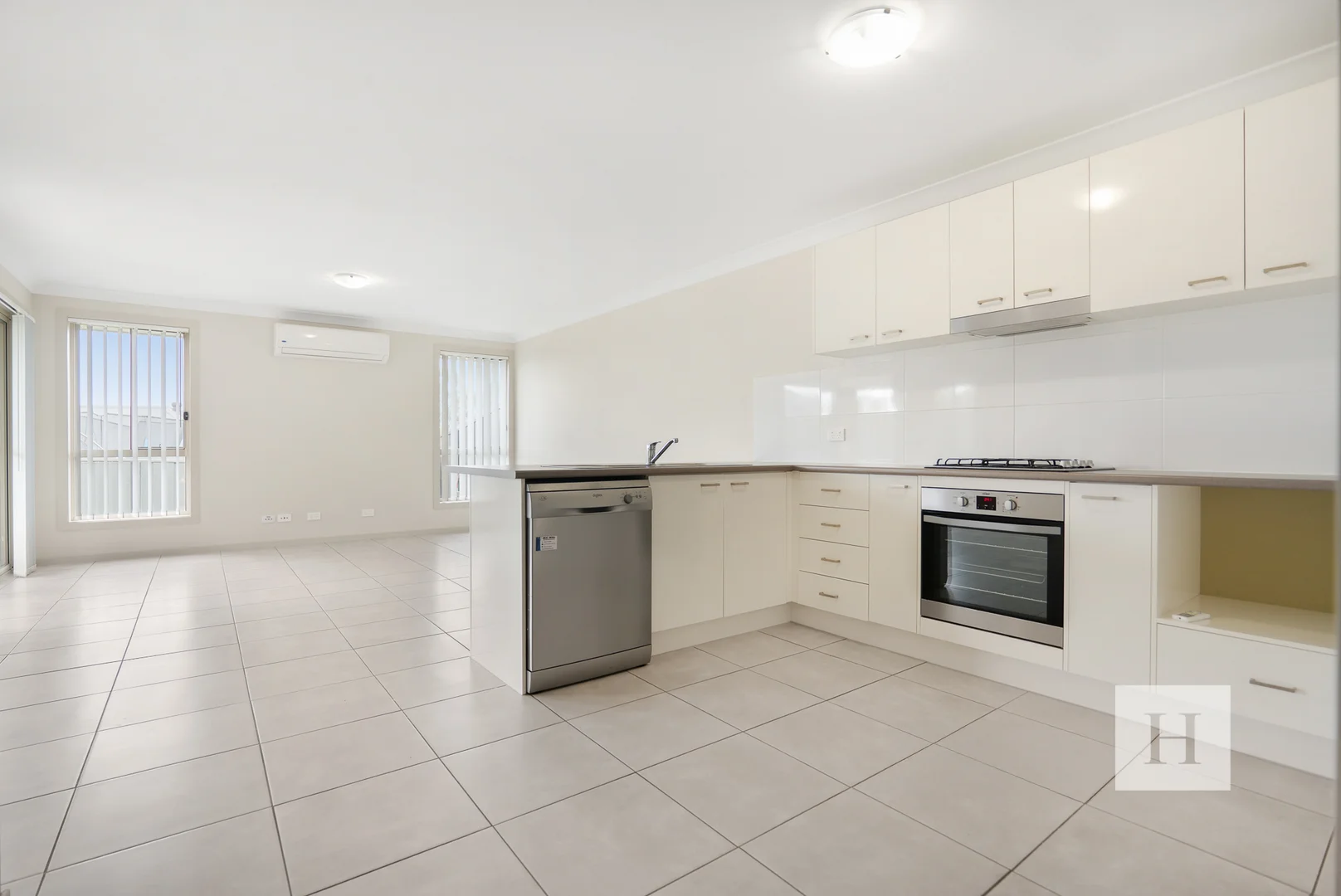 Additional image 2 of 1/82 Alkira Avenue, Cessnock NSW 2325